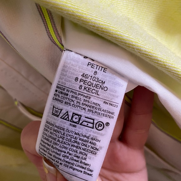 Bright yellow tailored blazer - Picture 2 of 5